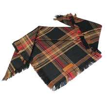 Load image into Gallery viewer, Roasted Fringed Chestnut