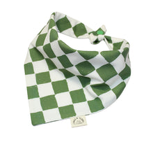 Load image into Gallery viewer, Green Pine Checkers