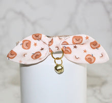 Load image into Gallery viewer, Retro Boho Pumpkin Cat and Kitten Collar with Bow and Bell