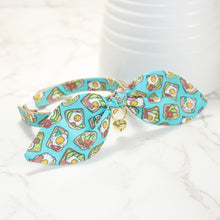Load image into Gallery viewer, Toast Cat Collar and Bunny Bow