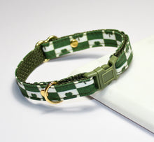 Load image into Gallery viewer, Shamrock Cat Collar and Bunny Bow
