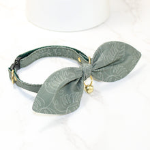 Load image into Gallery viewer, Monstera Leaf Collar and Bunny Bow
